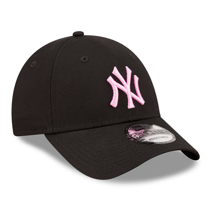 New Era 9FORTY New York Yankees Baseball Cap - MLB League Essential - Black-Light Pink