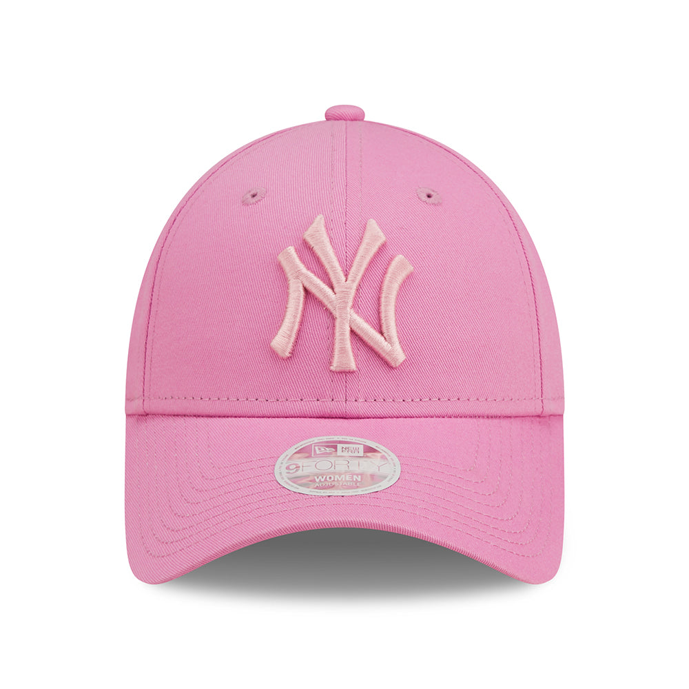 New Era Womens 9FORTY New York Yankees Baseball Cap - MLB League Essential - Pink-Light Pink