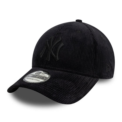 New Era 39THIRTY New York Yankees Baseball Cap - MLB Cord - Black On Black