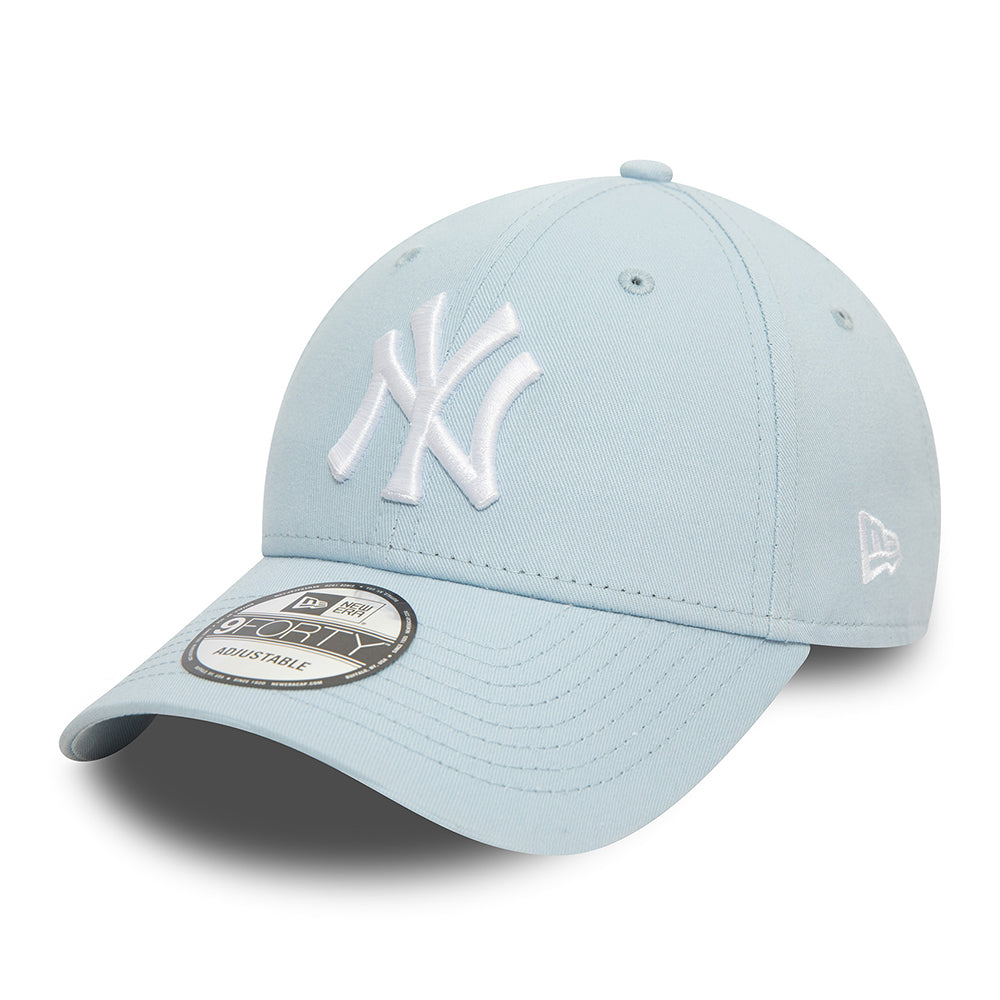 New Era 9FORTY New York Yankees Baseball Cap - MLB League Essential - Baby Blue-White