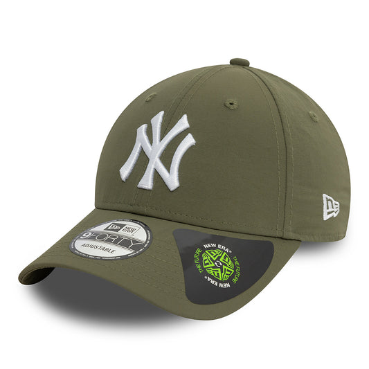 New Era 9FORTY New York Yankees Baseball Cap - MLB Recycled - Olive-White