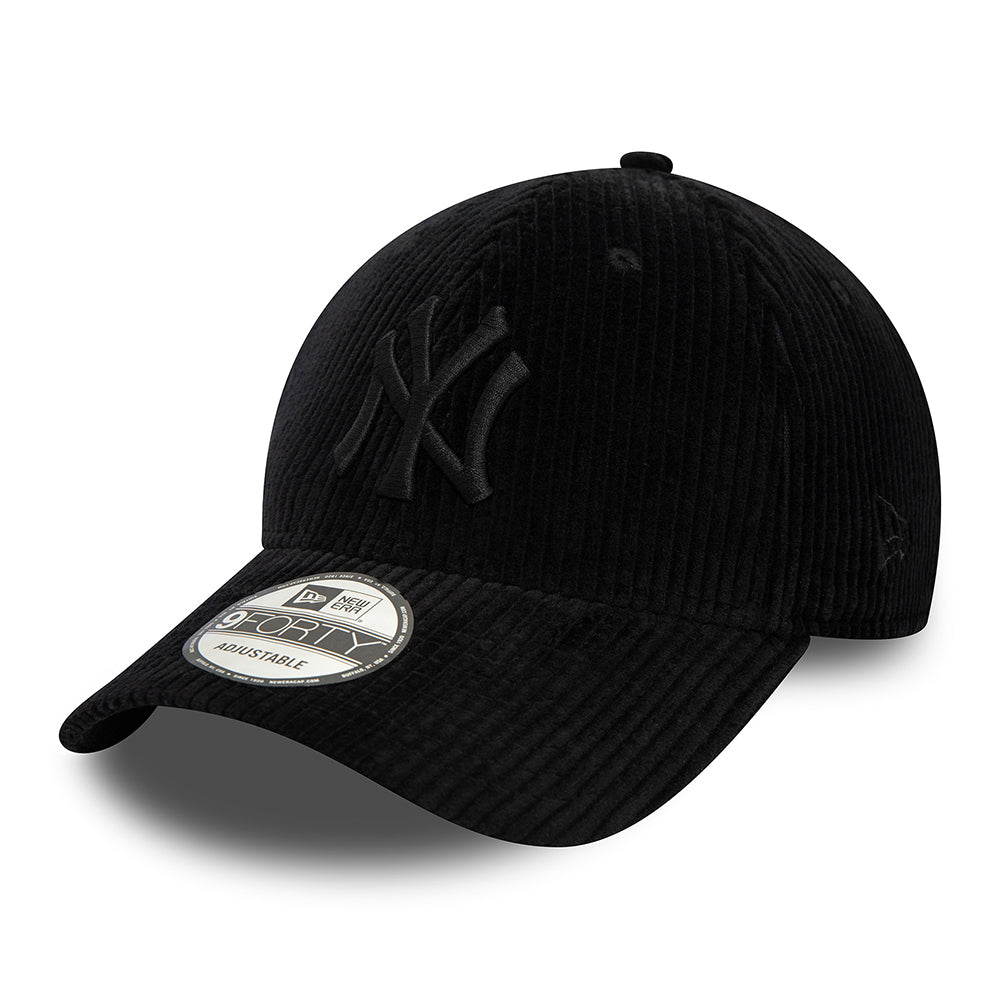 New Era 9FORTY New York Yankees Baseball Cap - MLB Cord - Black On Black