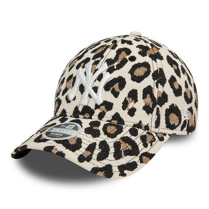 New Era Womens 9FORTY New York Yankees Baseball Cap - MLB AOP Leopard - Beige