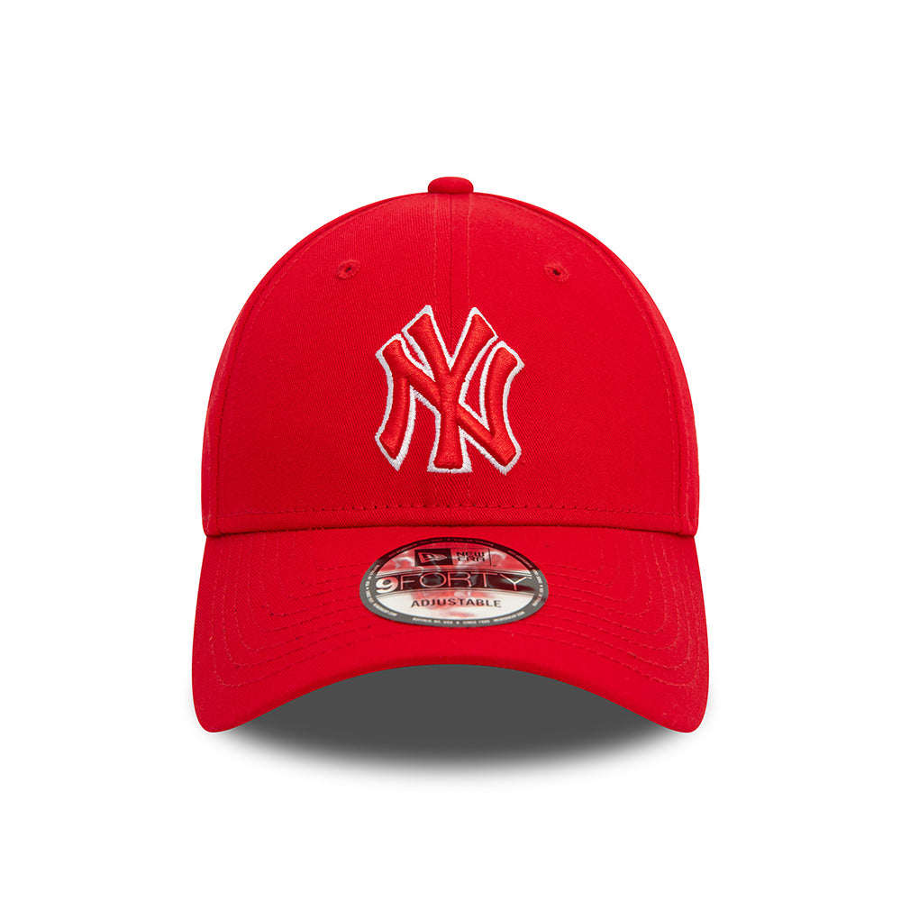 New Era 9FORTY New York Yankees Baseball Cap - MLB Team Outline - Scarlet-White