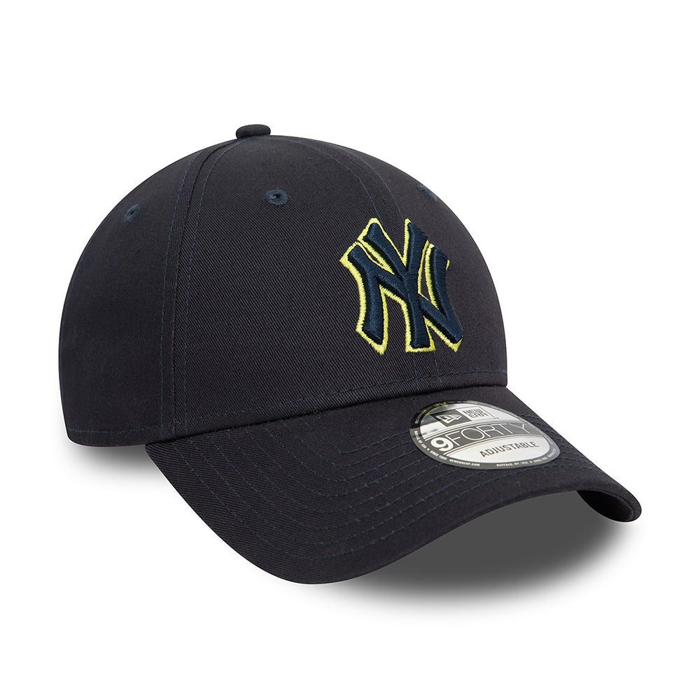 New Era 9FORTY New York Yankees Baseball Cap - MLB Team Outline - Navy-Lime