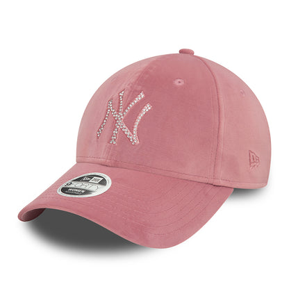 New Era Womens 9FORTY New York Yankees Baseball Cap - MLB Velour Diamante - Pink