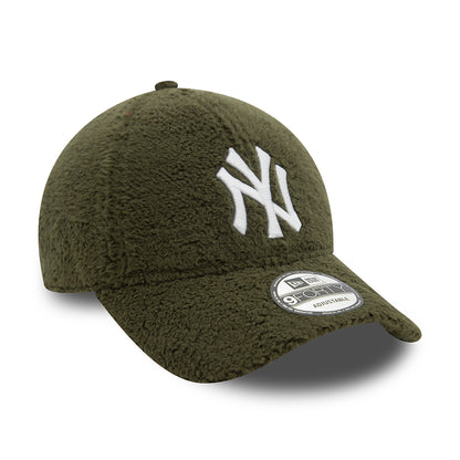 New Era 9FORTY New York Yankees Baseball Cap - MLB Borg - Olive-White