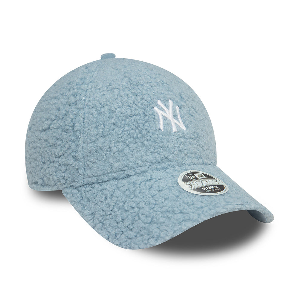 New Era Womens 9FORTY New York Yankees Baseball Cap - MLB Borg - Light Blue-White