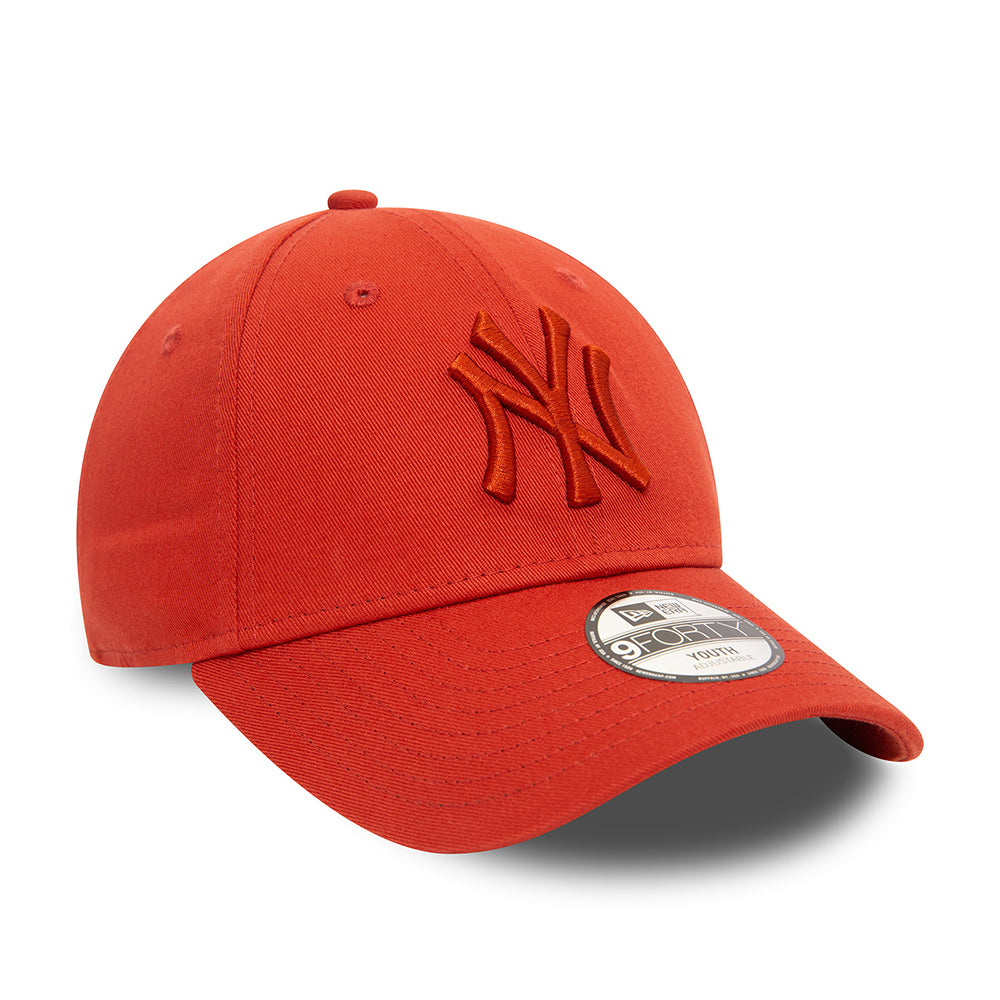 New Era Kids 9FORTY New York Yankees Baseball Cap - MLB League Essential - Rust-Rust