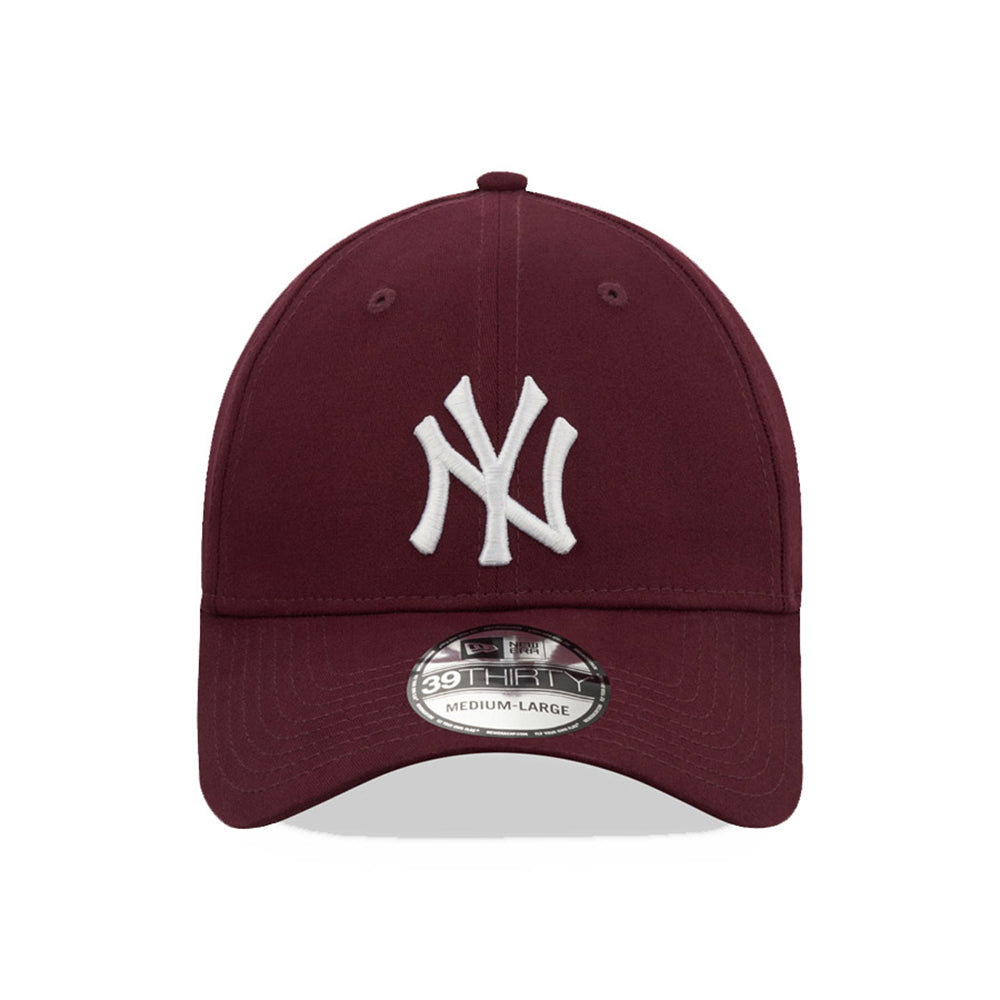 New Era 39THIRTY New York Yankees Baseball Cap - MLB League Essential - Burgundy