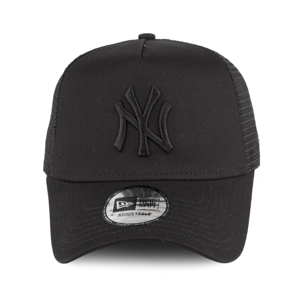 New Era New York Yankees A-Frame Trucker Cap - MLB Clean Trucker - Black On Black