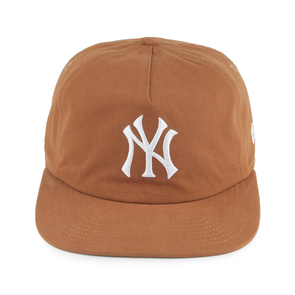 New Era 9FIFTY New York Yankees Snapback Cap - Lightweight 950AF - Rust