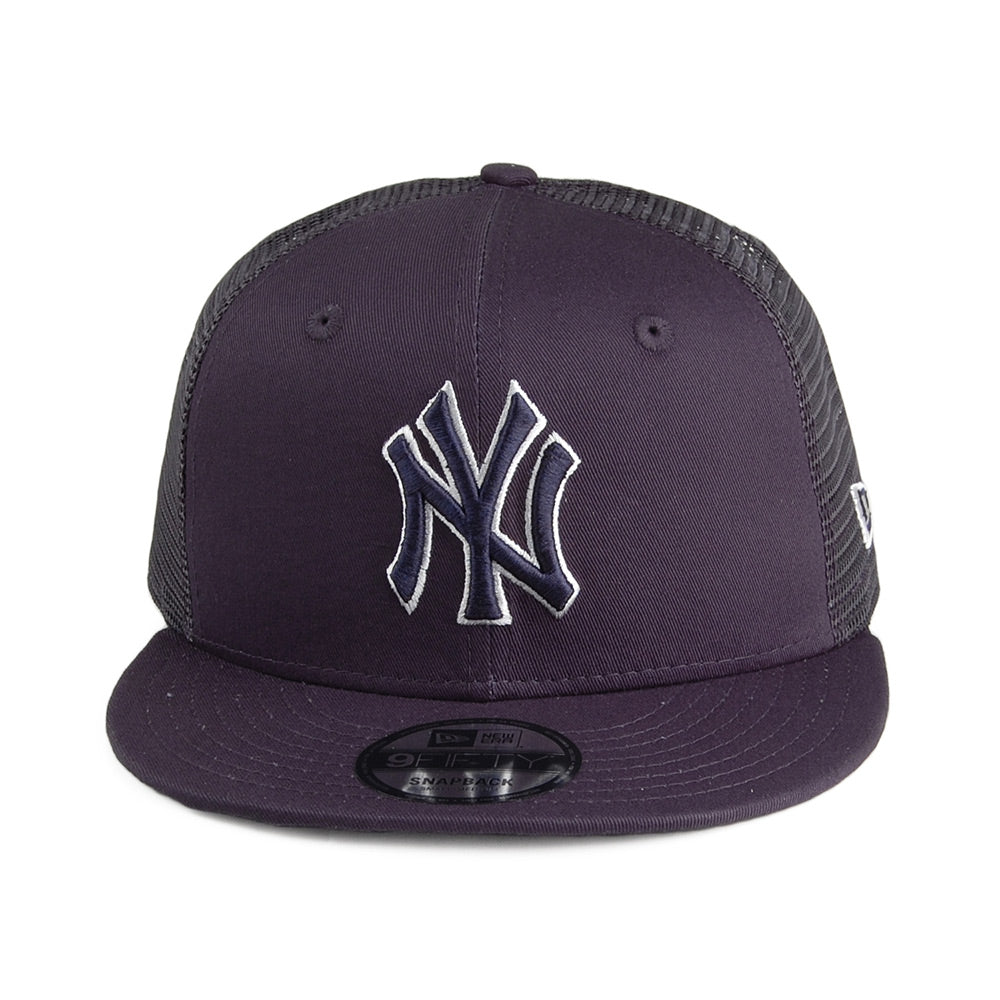 New Era 9FIFTY New York Yankees Trucker Cap - League Essential - Dark Navy