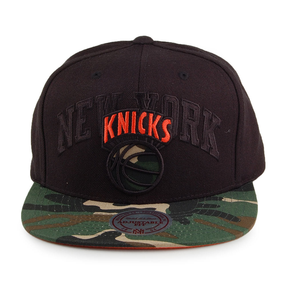 Mitchell & Ness New York Knicks Snapback Cap - Blind - Black-Camo