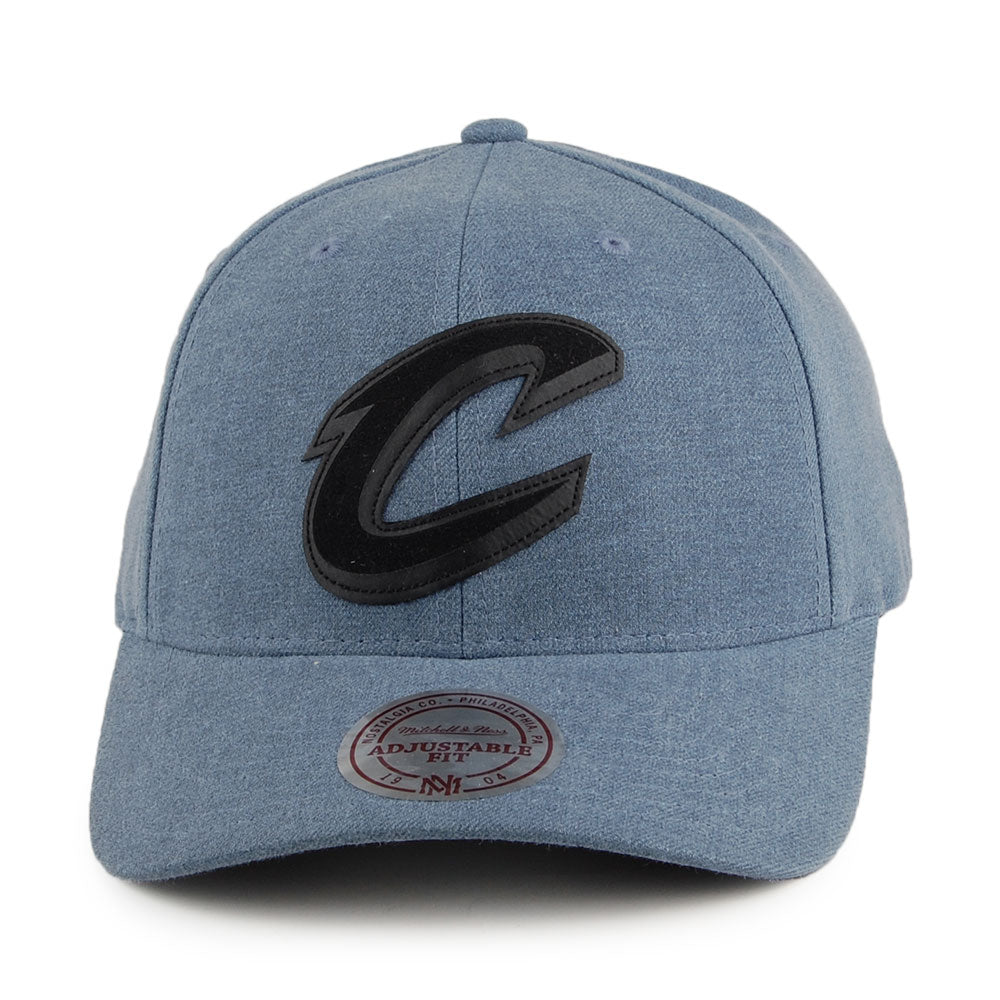 Mitchell & Ness Cleveland Cavaliers Low Pro Snapback Cap - Erode - Blue