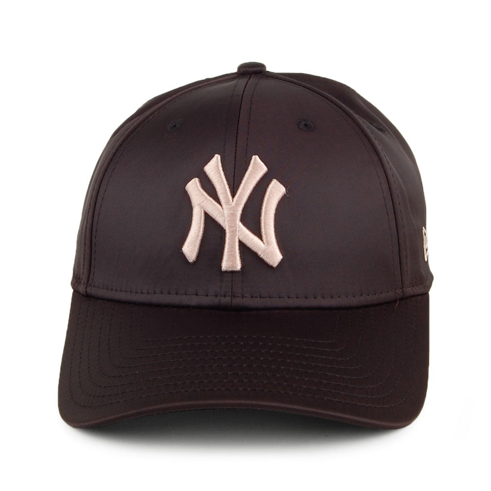 New Era Womens 9FORTY New York Yankees Satin Baseball Cap - MLB - Black-Pink