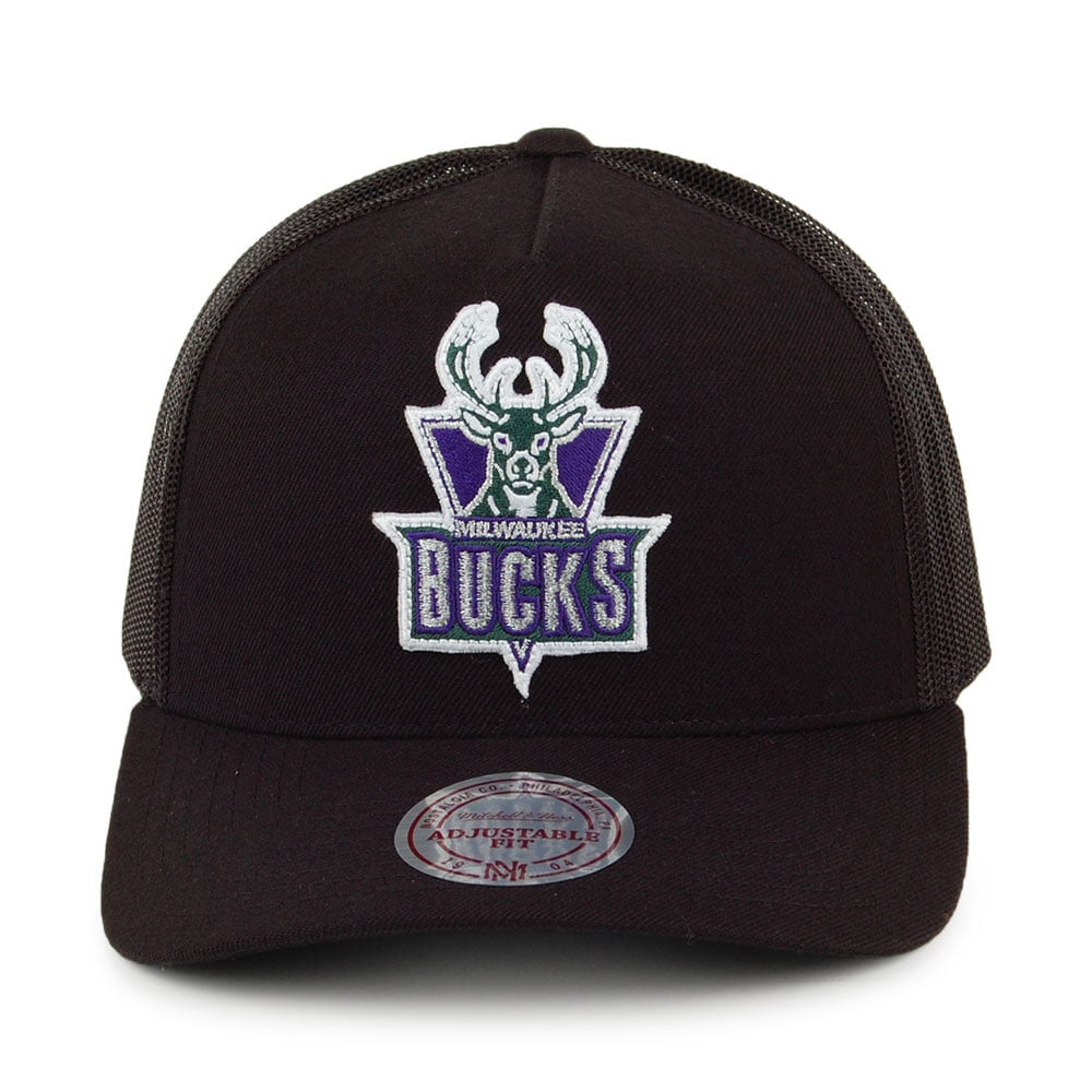 Mitchell & Ness Milwaukee Bucks Trucker Cap - Team Logo - Black