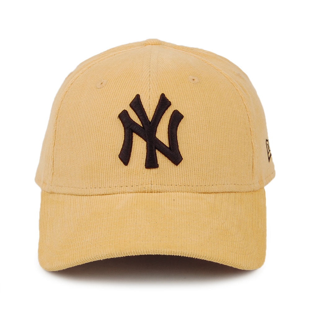 New Era 9FORTY New York Yankees Baseball Cap - MLB Corduroy - Yellow