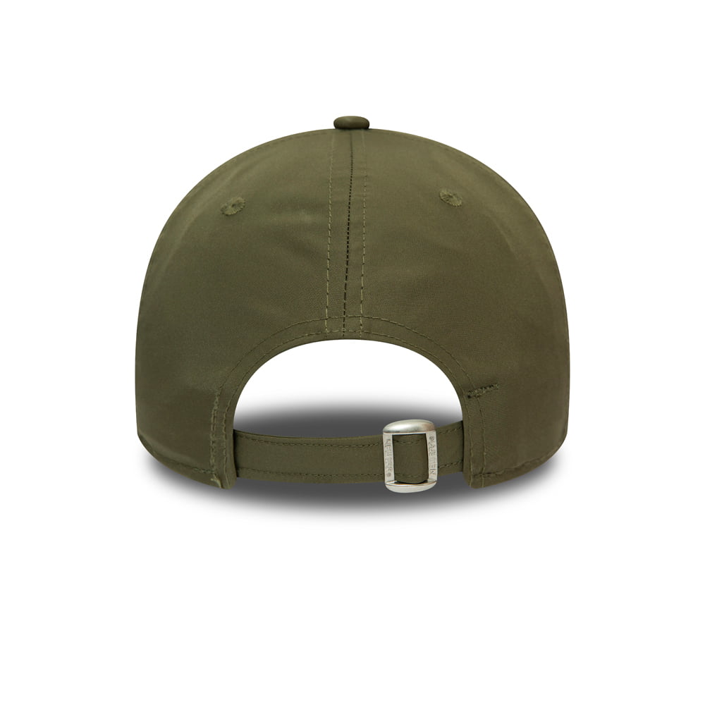 New Era 9FORTY Milwaukee Bucks Baseball Cap - NBA Tonal Nylon - Olive