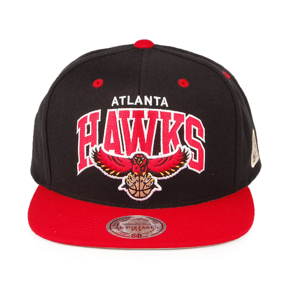 Mitchell & Ness Atlanta Hawks Snapback Cap - NBA Arch 2 Tone - Black-Red