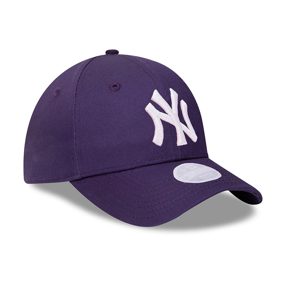 New Era Womens 9FORTY New York Yankees Baseball Cap - MLB Colour Essential - Purple-White