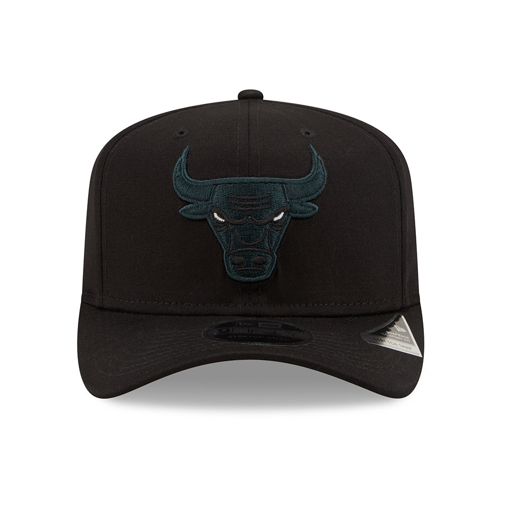 New Era 9FIFTY Chicago Bulls Snapback Cap - NBA League Essential Stretch Snap - Black