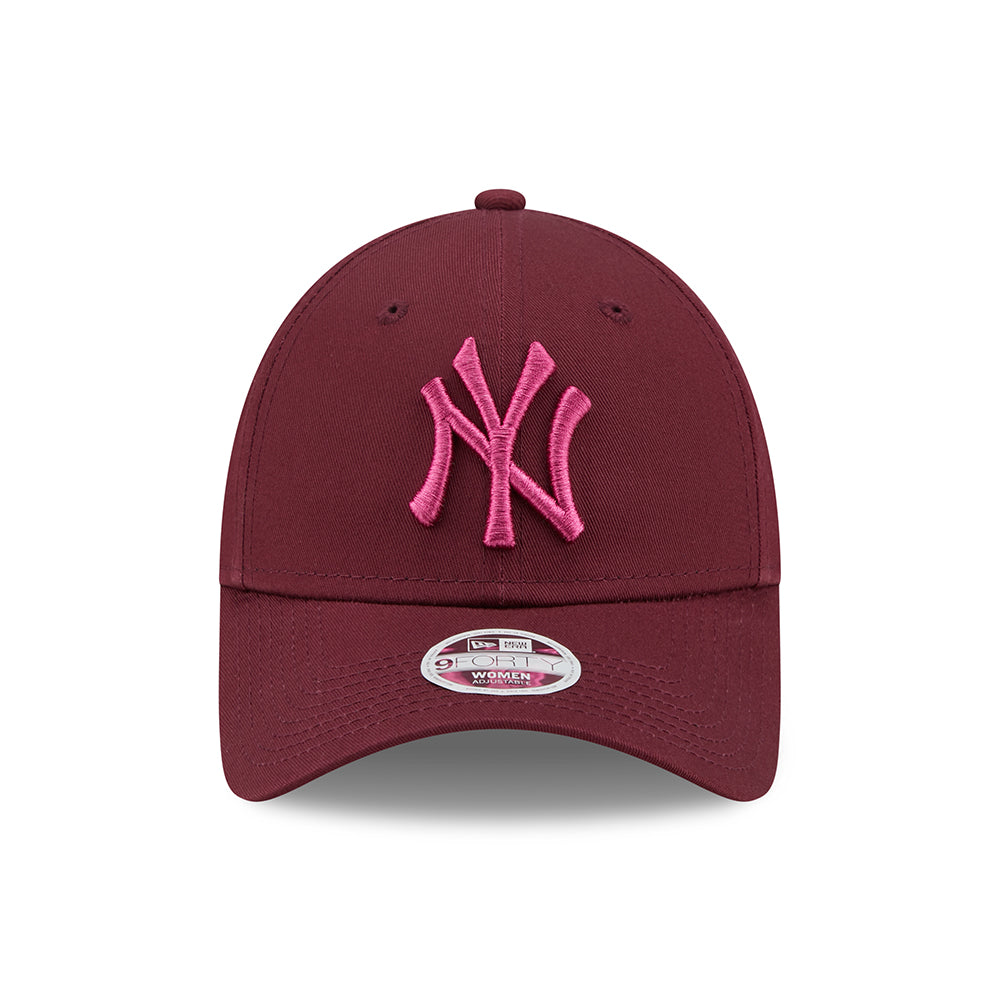 New Era Womens 9FORTY New York Yankees Baseball Cap - League Essential - Maroon-Pink