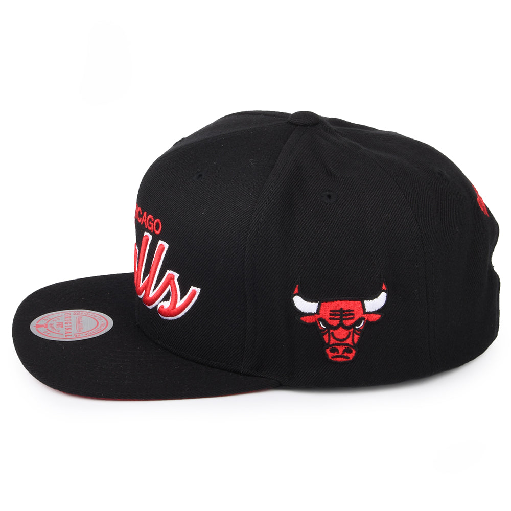 Mitchell & Ness Chicago Bulls Snapback Cap - NBA Foundation Script - Black