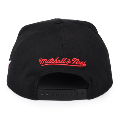 Mitchell & Ness Chicago Bulls Snapback Cap - NBA Foundation Script - Black