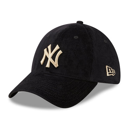 New Era 39THIRTY New York Yankees Baseball Cap - MLB Corduroy - Navy Blue