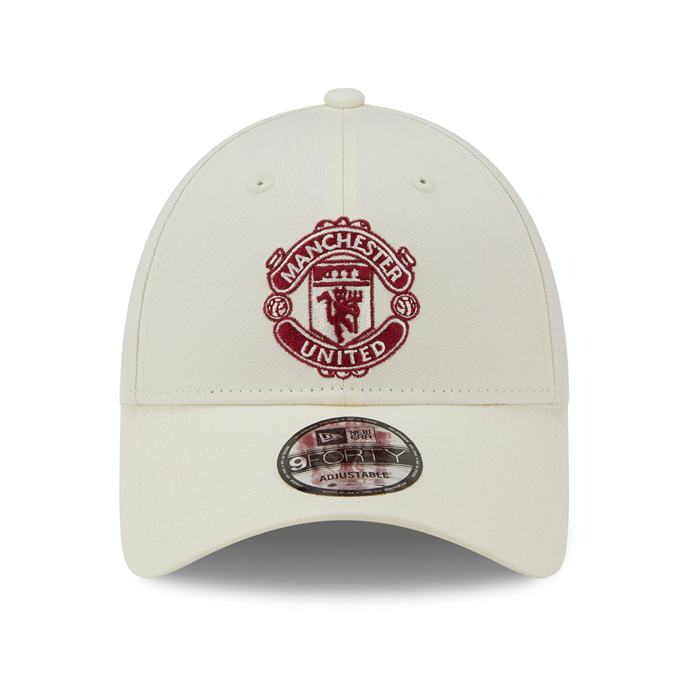 New Era 9FORTY Manchester United FC Baseball Cap - Seasonal - Off White-Cardinal