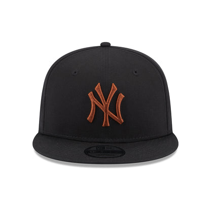 New Era 9FIFTY New York Yankees Snapback Cap - MLB League Essential - Black-Toffee