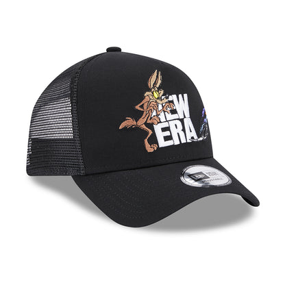 New Era Wile E. Coyote & the Road Runner A-Frame Trucker Cap - Looney Tunes - Black