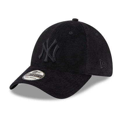 New Era 39THIRTY New York Yankees Baseball Cap - Cord - Black On Black