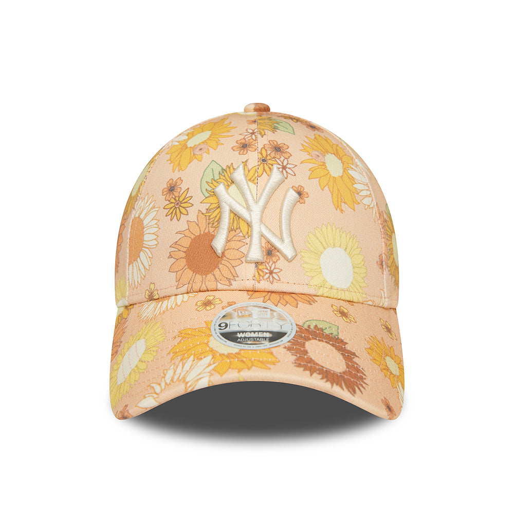 New Era Womens 9FORTY New York Yankees Baseball Cap - MLB Floral AOP - Peach