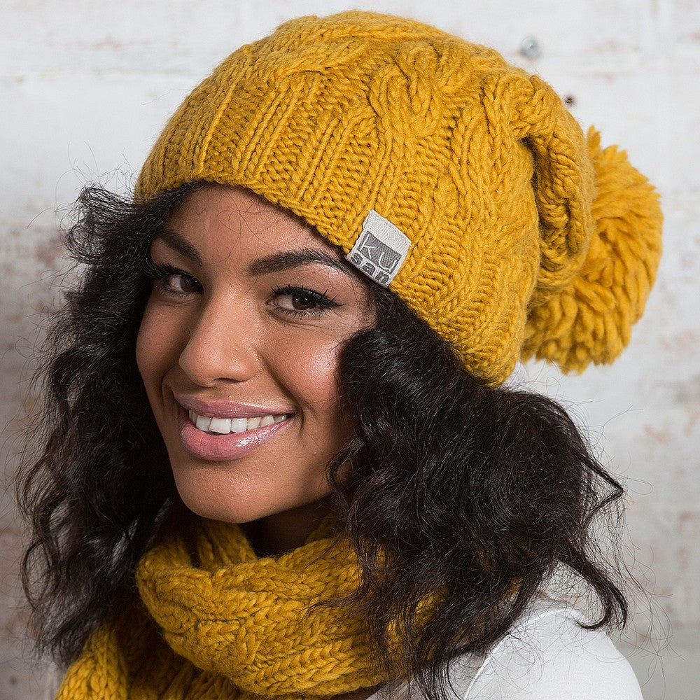 Kusan Oversized Bobble Hat - Mustard