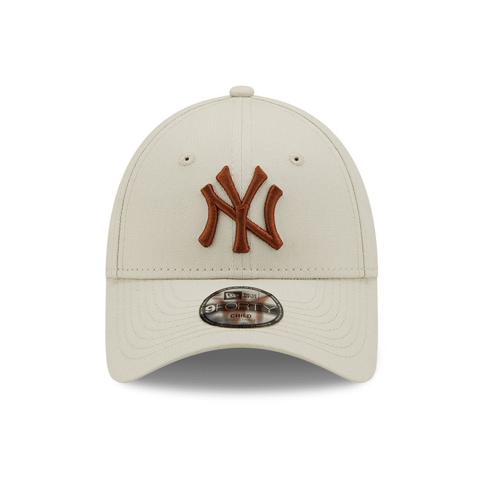 New Era Kids 9FORTY New York Yankees Baseball Cap - League Essential - Stone-Caramel