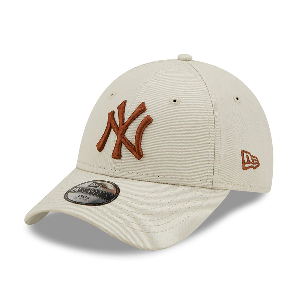 New Era Kids 9FORTY New York Yankees Baseball Cap - League Essential - Stone-Caramel